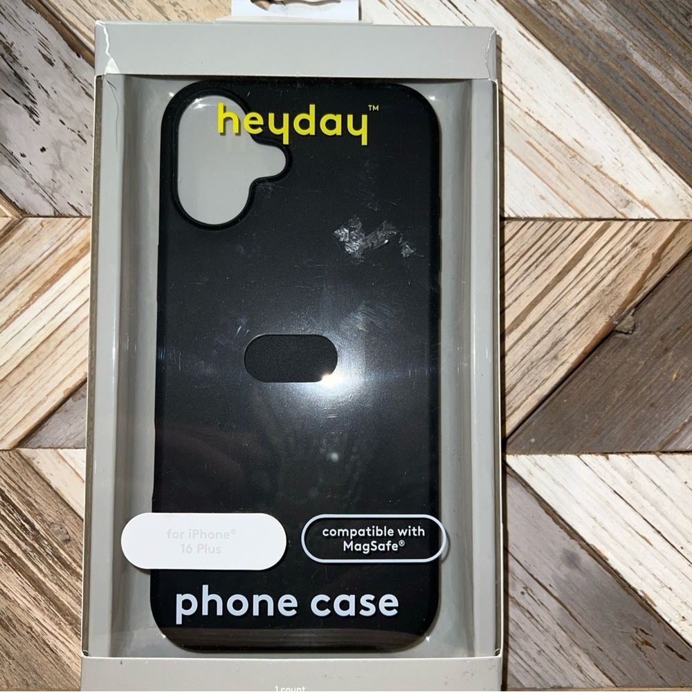 Black Phone Case for iPhone 16 Plus Open Box New